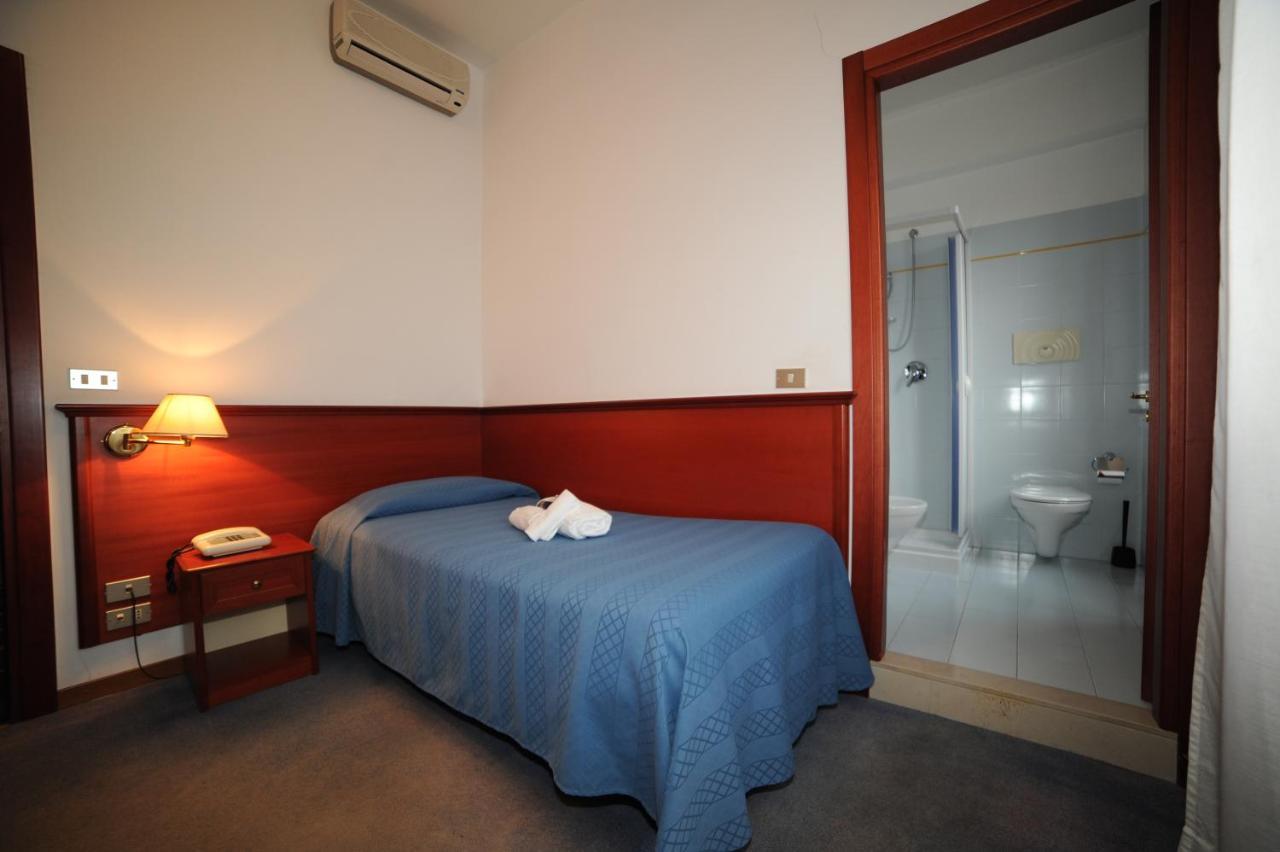 Hotel Svevia Altamura Εξωτερικό φωτογραφία