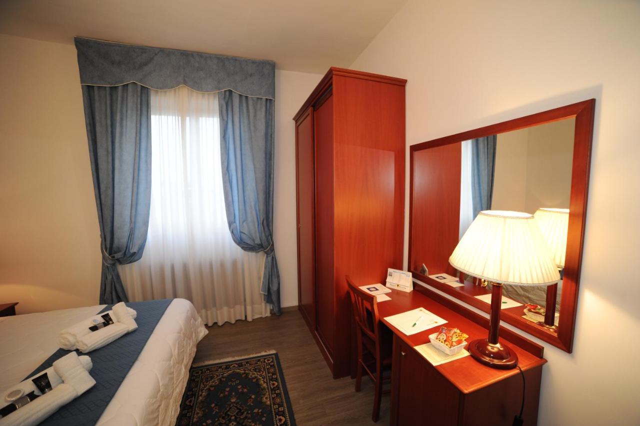 Hotel Svevia Altamura Εξωτερικό φωτογραφία